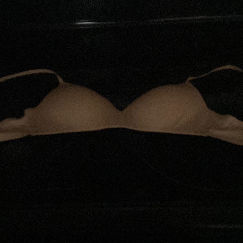 Size 36 Bra Wonder nation is the brand